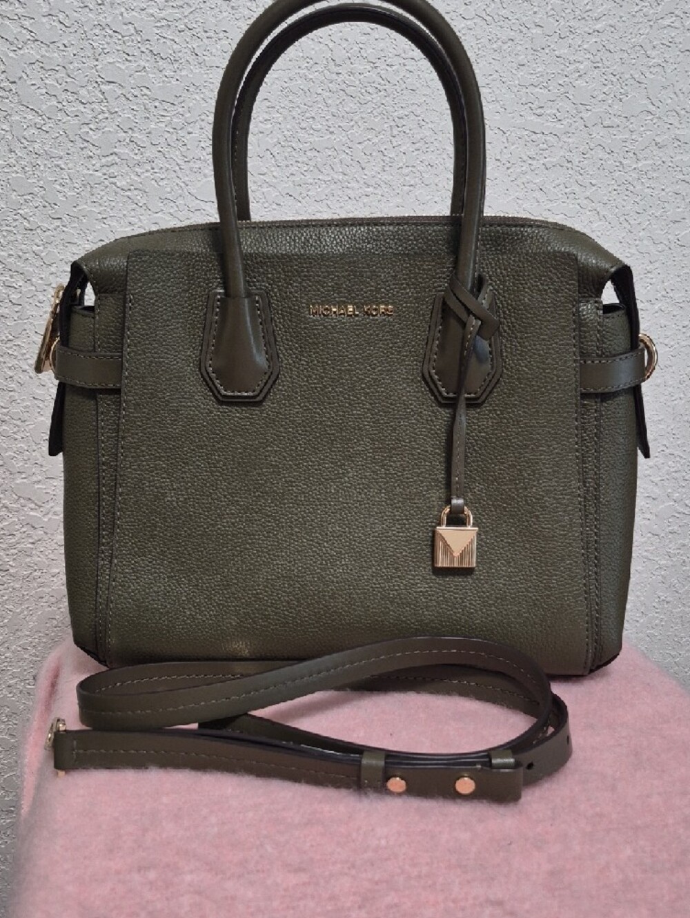 MICHAEL KORS Medium Belted Mercer Leather Satchel